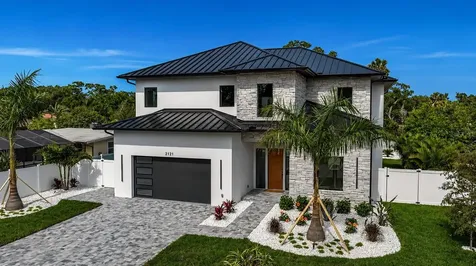 2121 Clematis Court Sarasota FL 34237