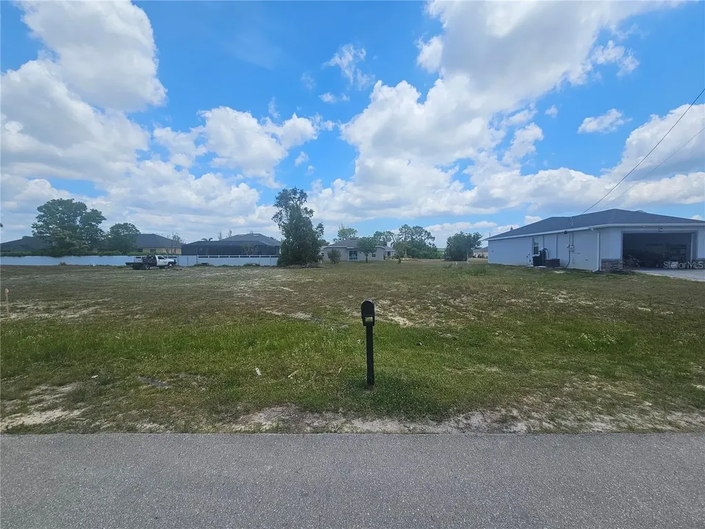 3607 NE 12th Court Cape Coral FL 33909