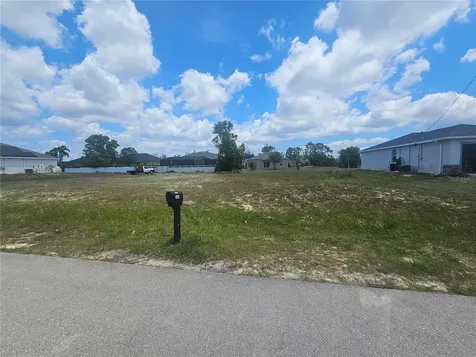 3607 NE 12th Court Cape Coral FL 33909