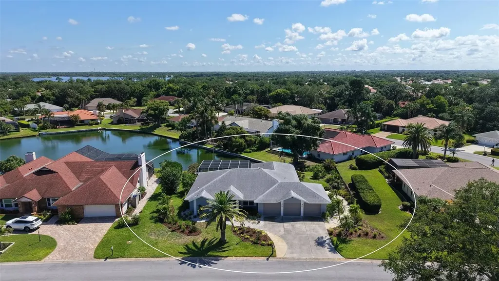 6988 Country Lakes Circle Sarasota FL 34243
