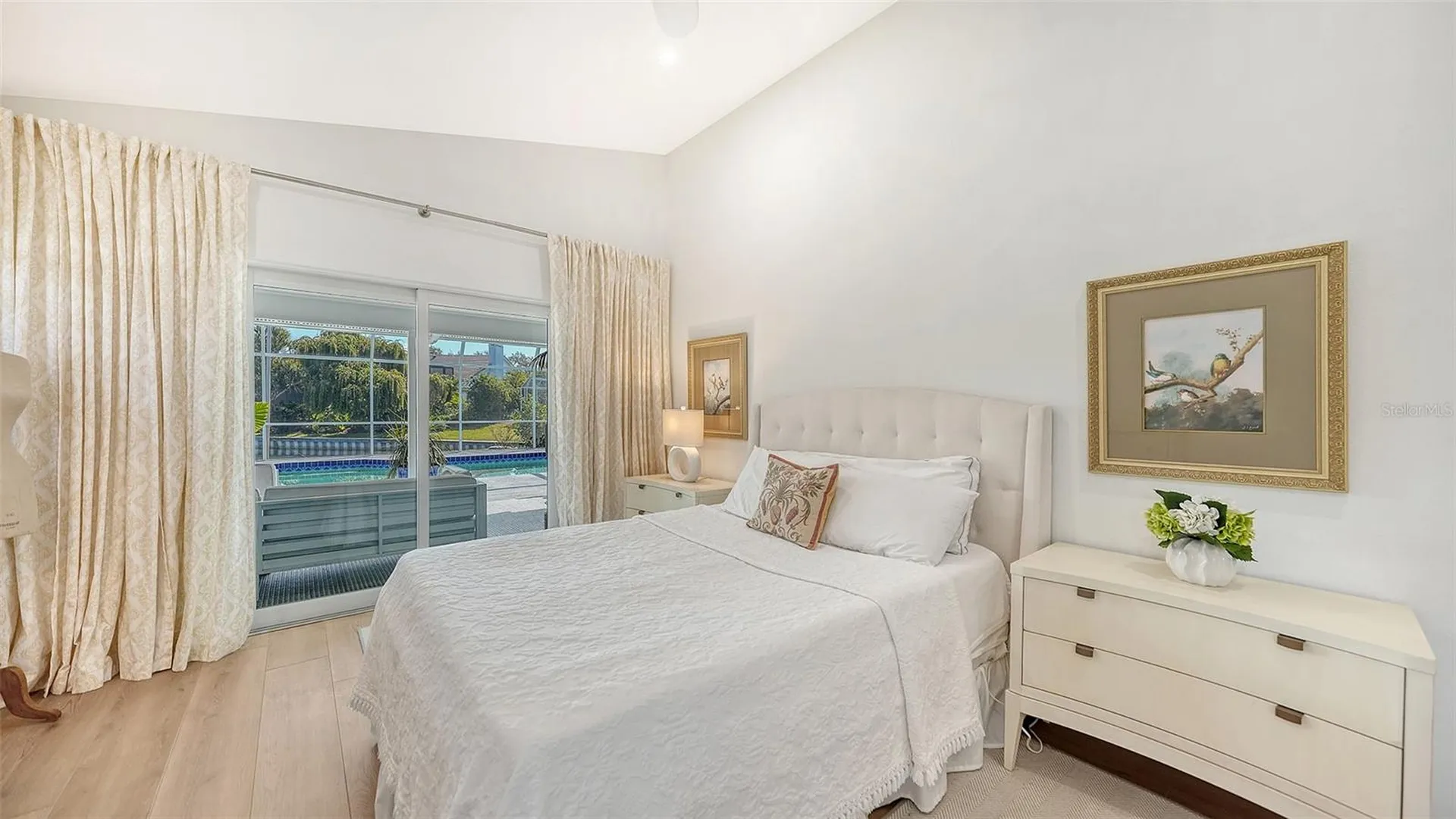 6988 Country Lakes Circle Sarasota FL 34243
