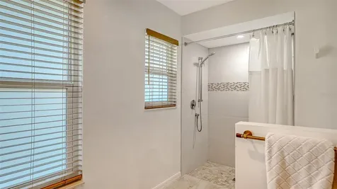 6988 Country Lakes Circle Sarasota FL 34243