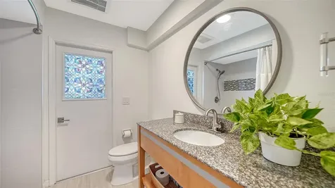 6988 Country Lakes Circle Sarasota FL 34243