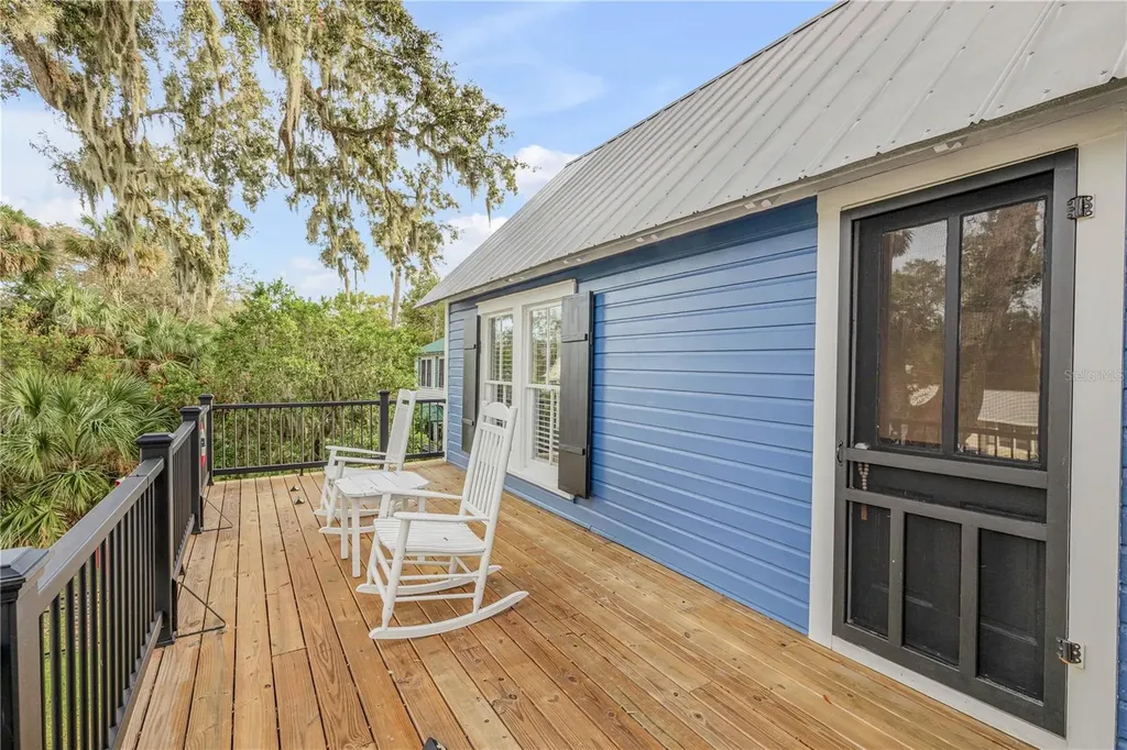 532 Faulkner Street New Smyrna Beach FL 32168