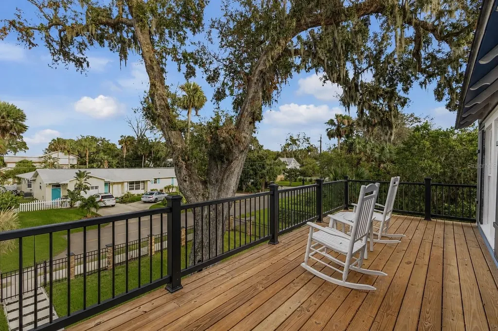 532 Faulkner Street New Smyrna Beach FL 32168