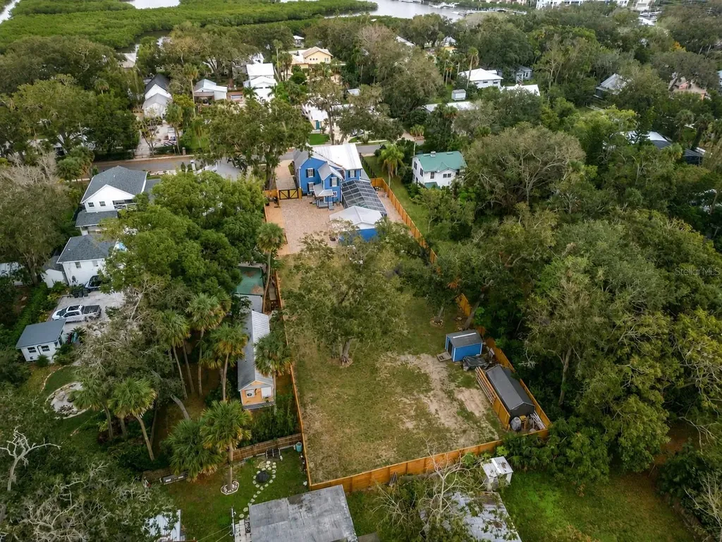 532 Faulkner Street New Smyrna Beach FL 32168
