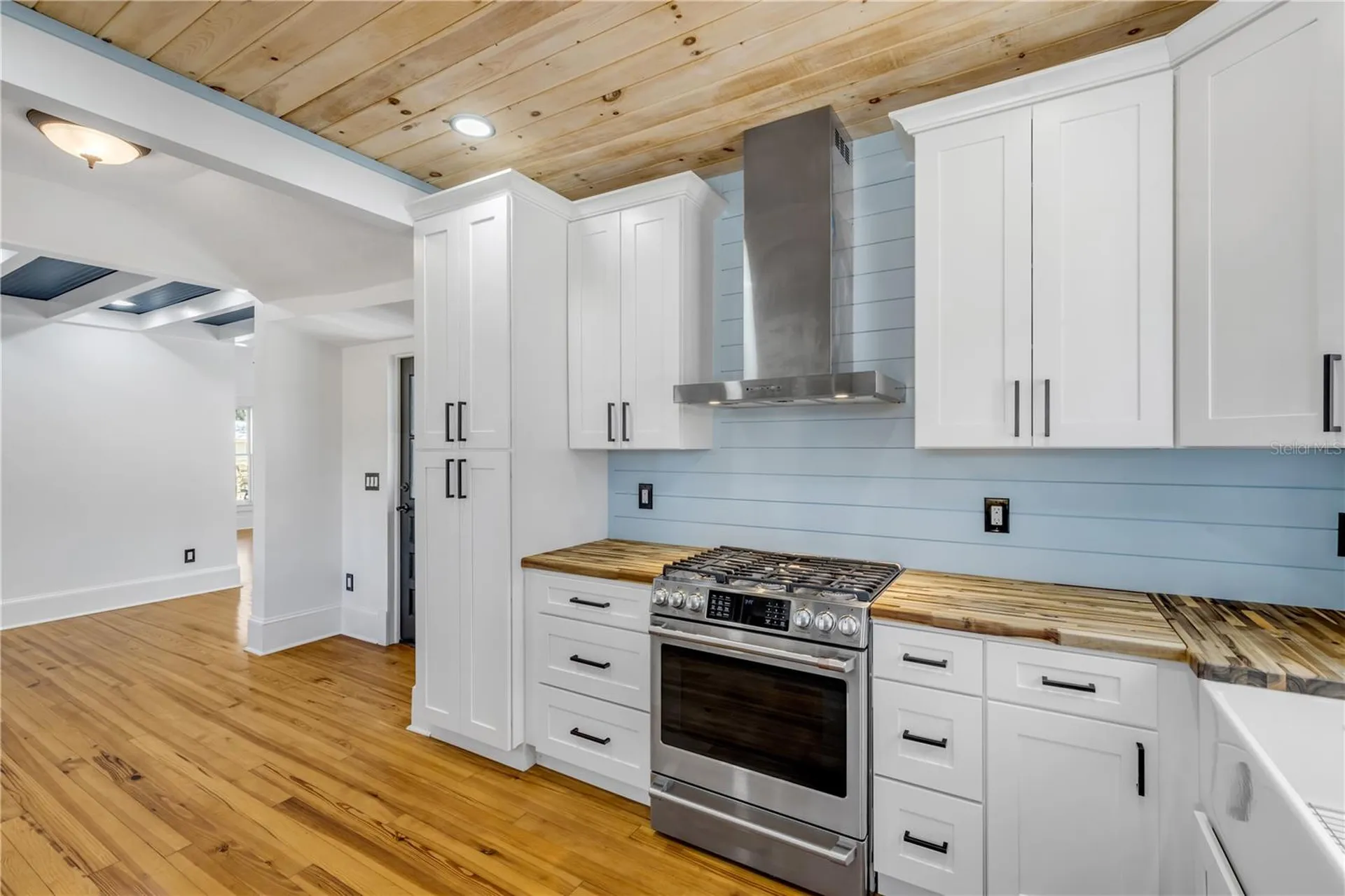 532 Faulkner Street New Smyrna Beach FL 32168
