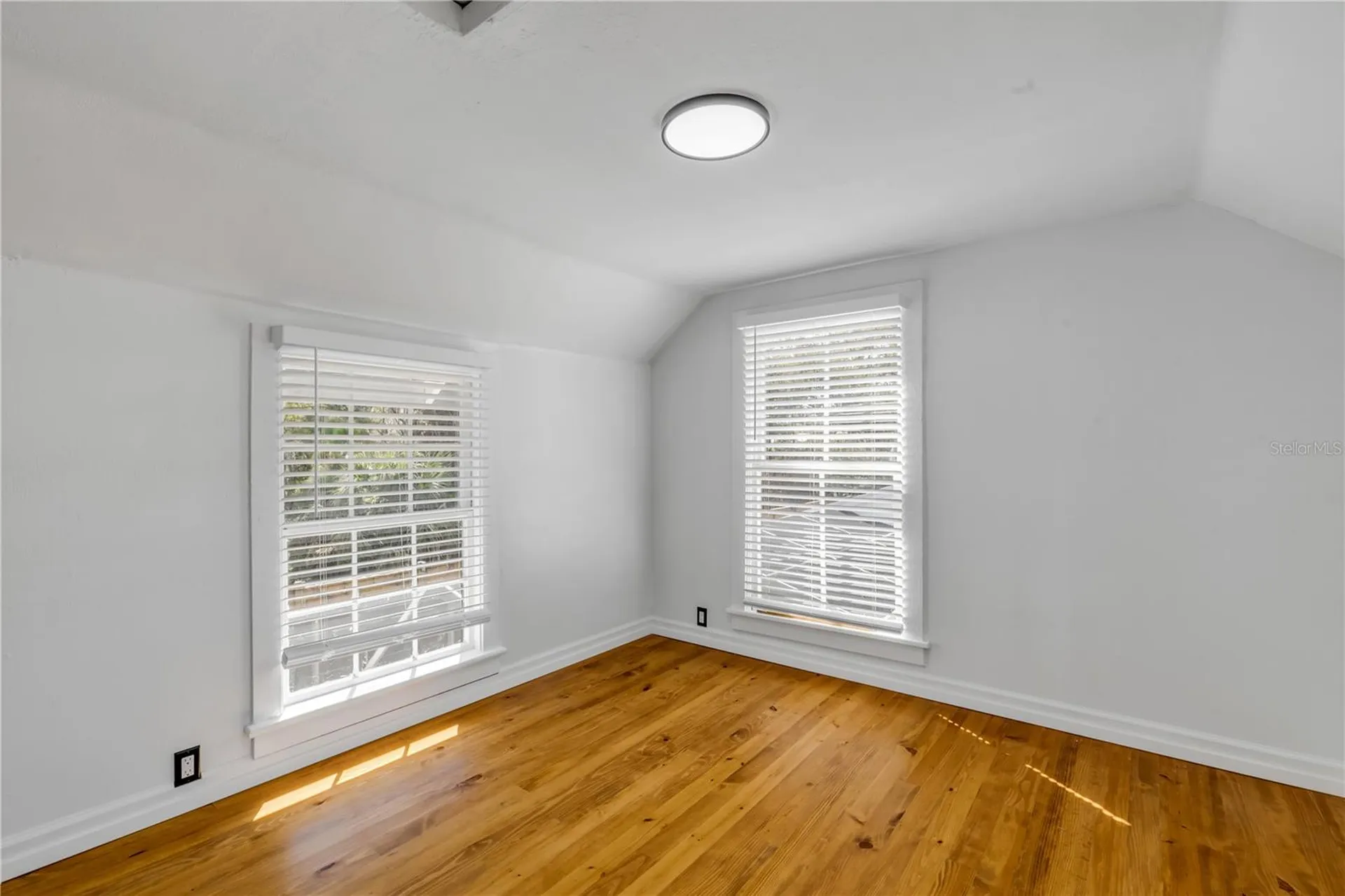 532 Faulkner Street New Smyrna Beach FL 32168