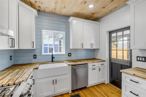 532 Faulkner Street New Smyrna Beach FL 32168
