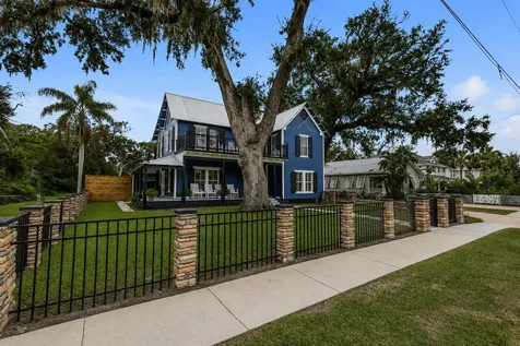 532 Faulkner Street New Smyrna Beach FL 32168