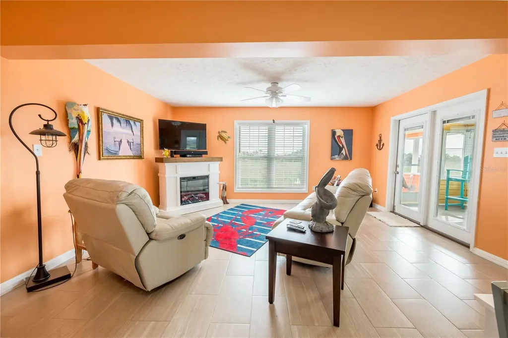 200/202 NE 205th Street Suwannee FL 32692