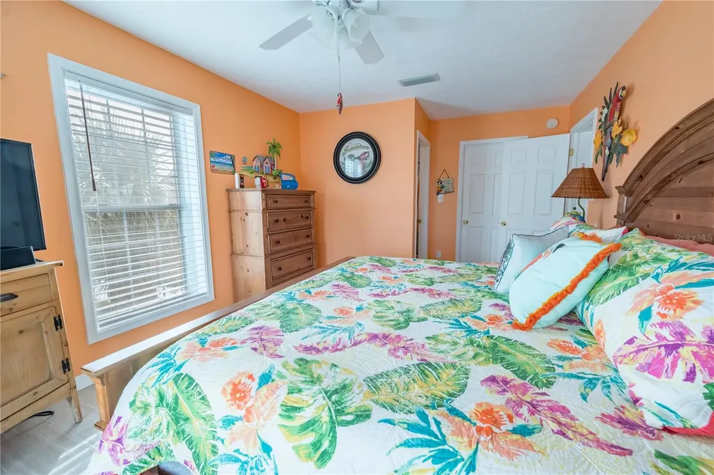 200/202 NE 205th Street Suwannee FL 32692