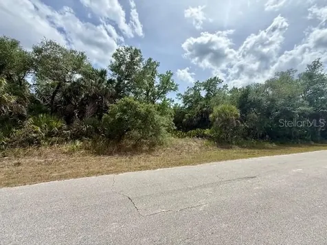 19135 Ruskin Avenue Port Charlotte FL 33954