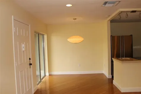 138 W America Street Orlando FL 32801