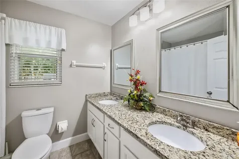 1154 Deer Lake Circle Apopka FL 32712