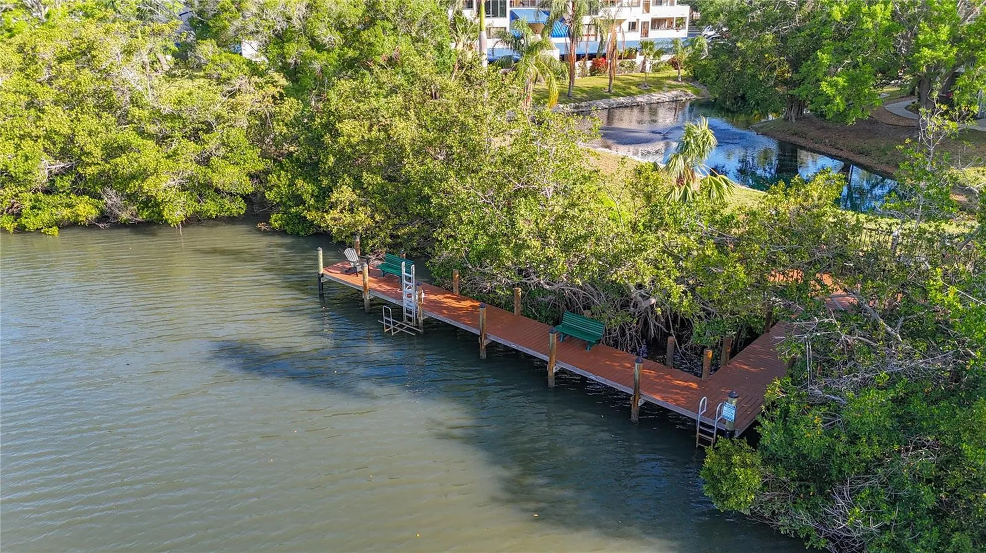 850 S Tamiami Trail Sarasota FL 34236