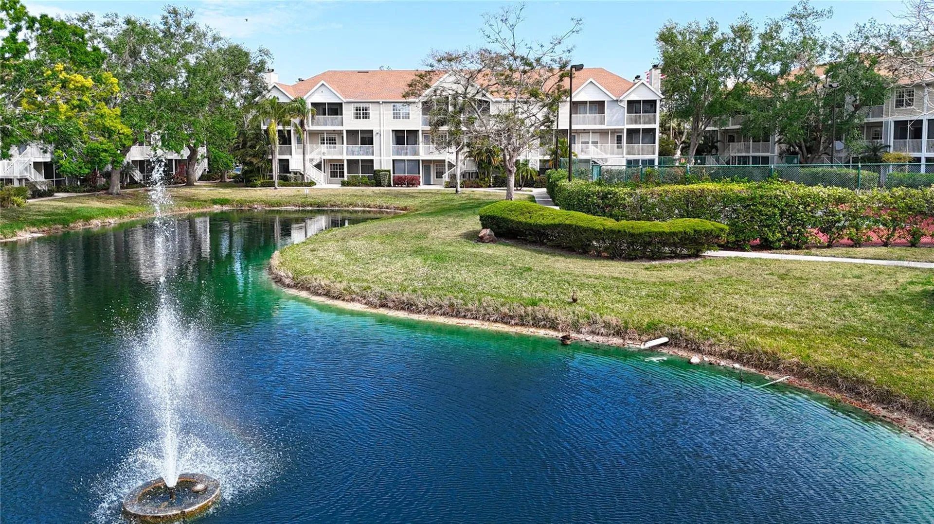 850 S Tamiami Trail Sarasota FL 34236