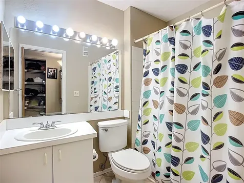 850 S Tamiami Trail Sarasota FL 34236