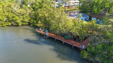 850 S Tamiami Trail Sarasota FL 34236