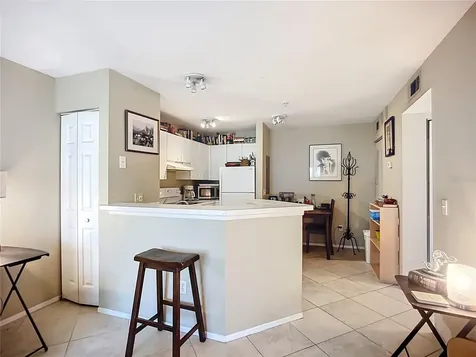 850 S Tamiami Trail Sarasota FL 34236