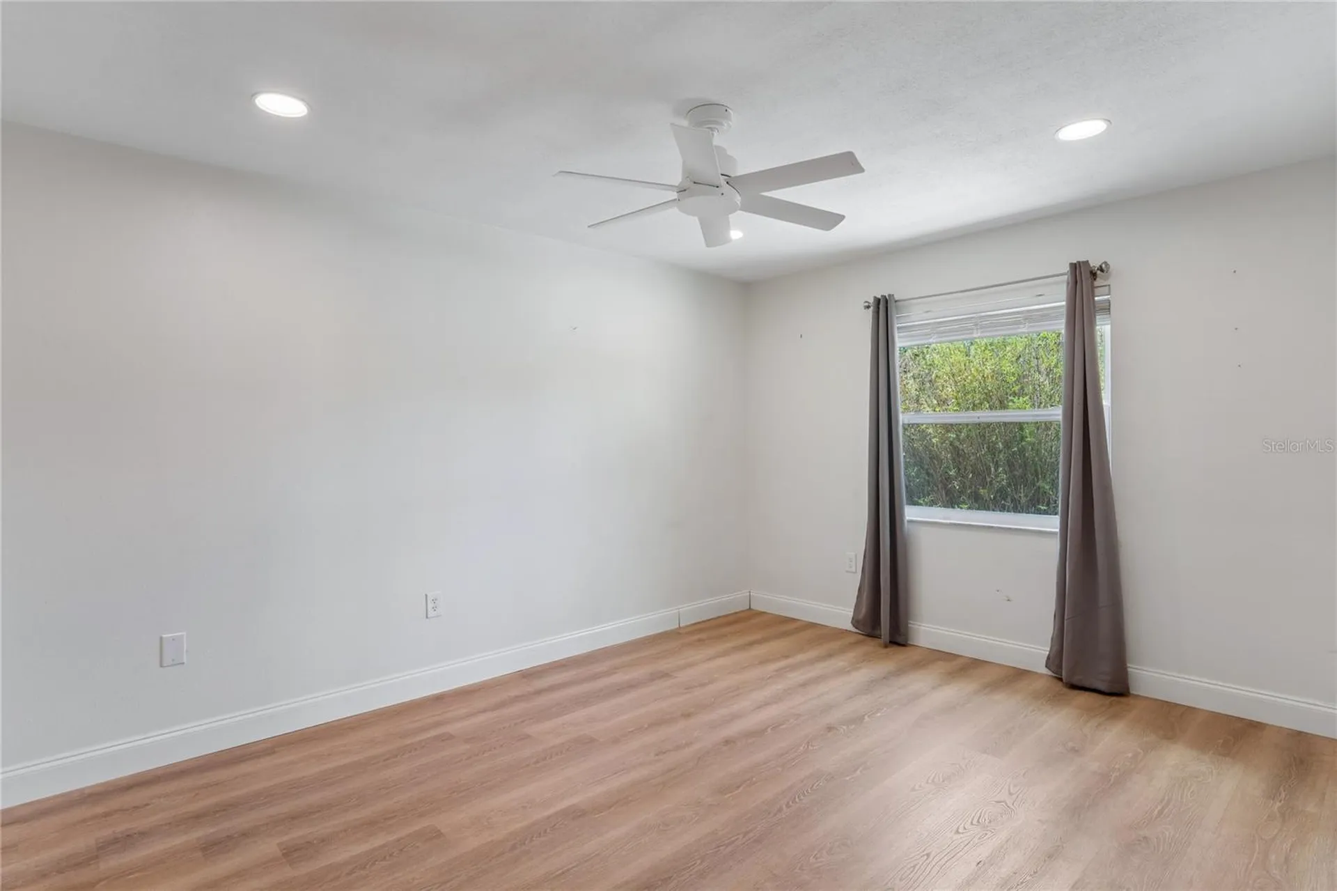 7900 Cayuga Drive New Port Richey FL 34653