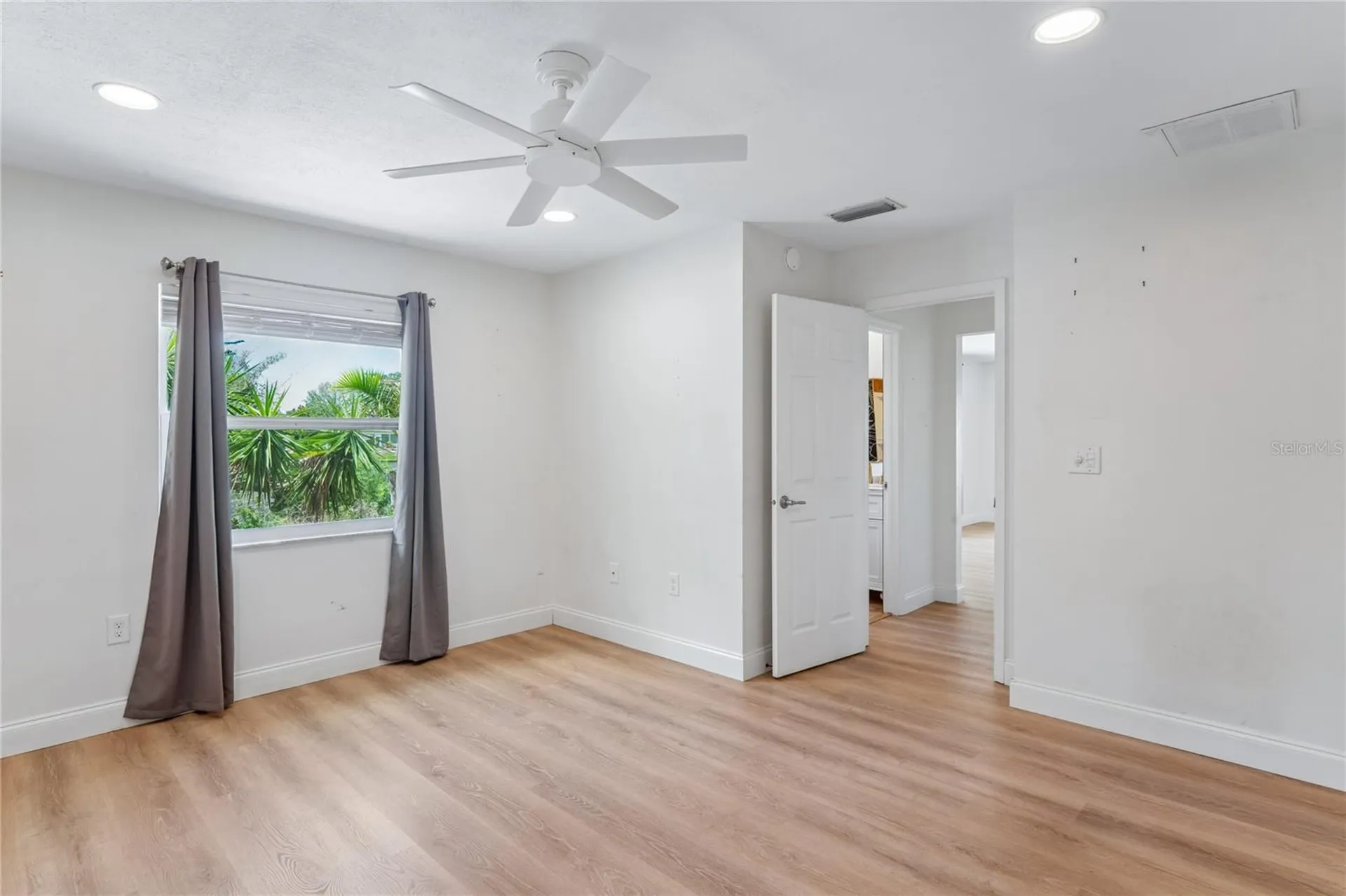 7900 Cayuga Drive New Port Richey FL 34653