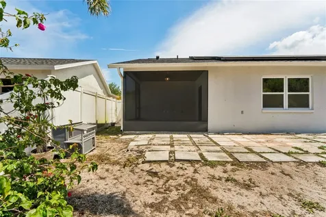7900 Cayuga Drive New Port Richey FL 34653