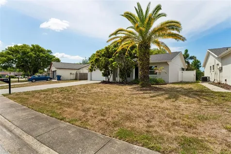7900 Cayuga Drive New Port Richey FL 34653