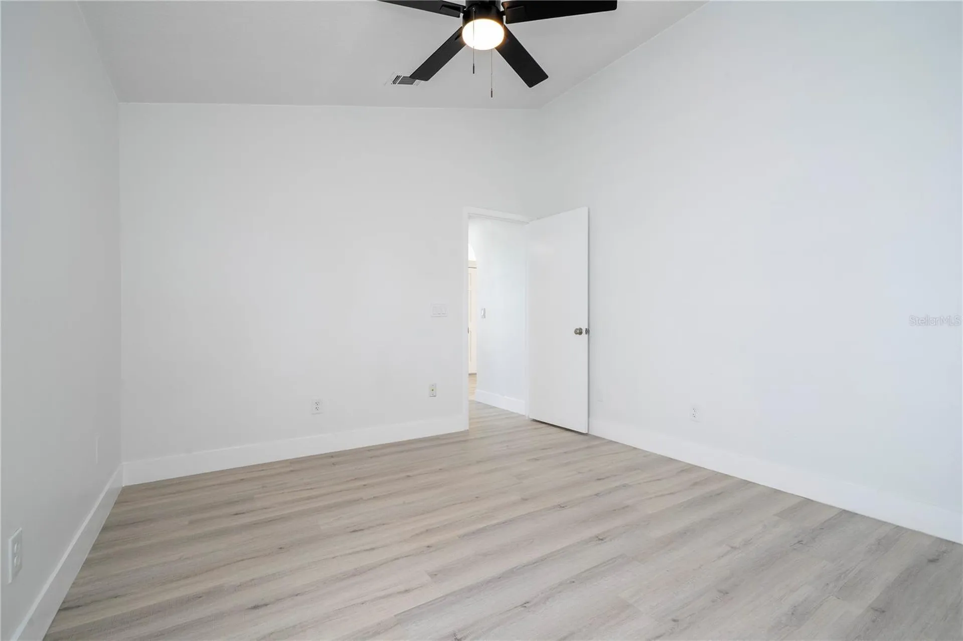 2218 Newt Street Orlando FL 32837
