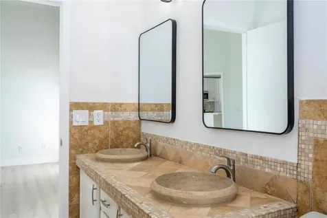 2218 Newt Street Orlando FL 32837