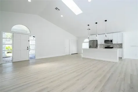 2218 Newt Street Orlando FL 32837