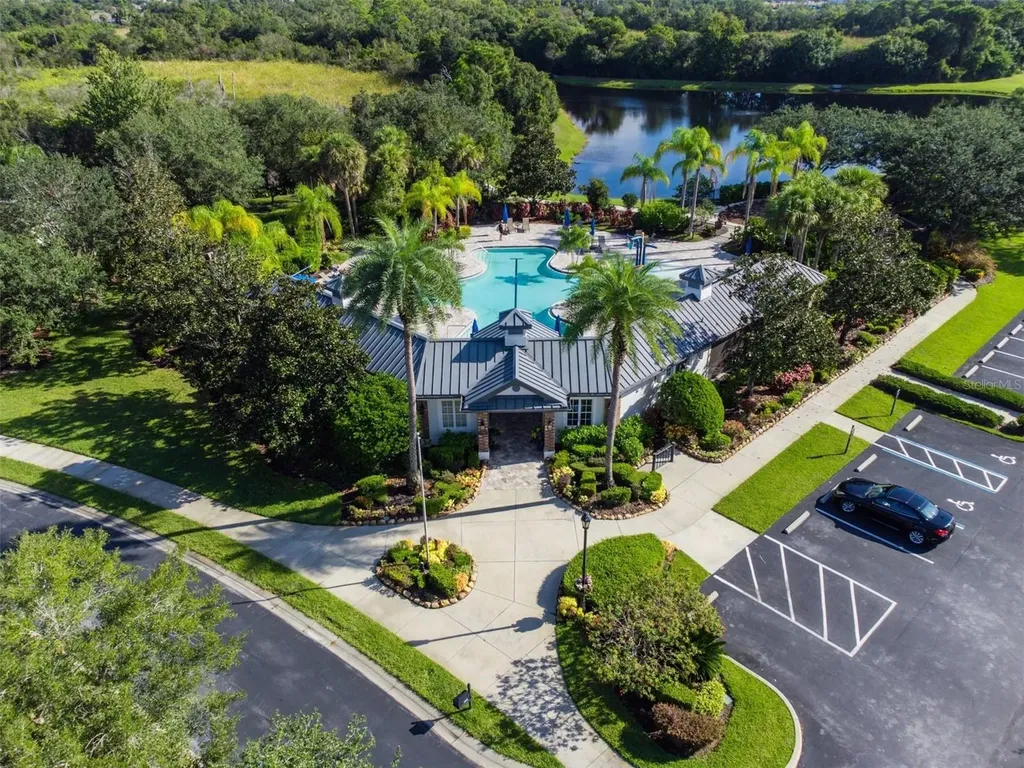 7806 Drayton Circle Bradenton FL 34201