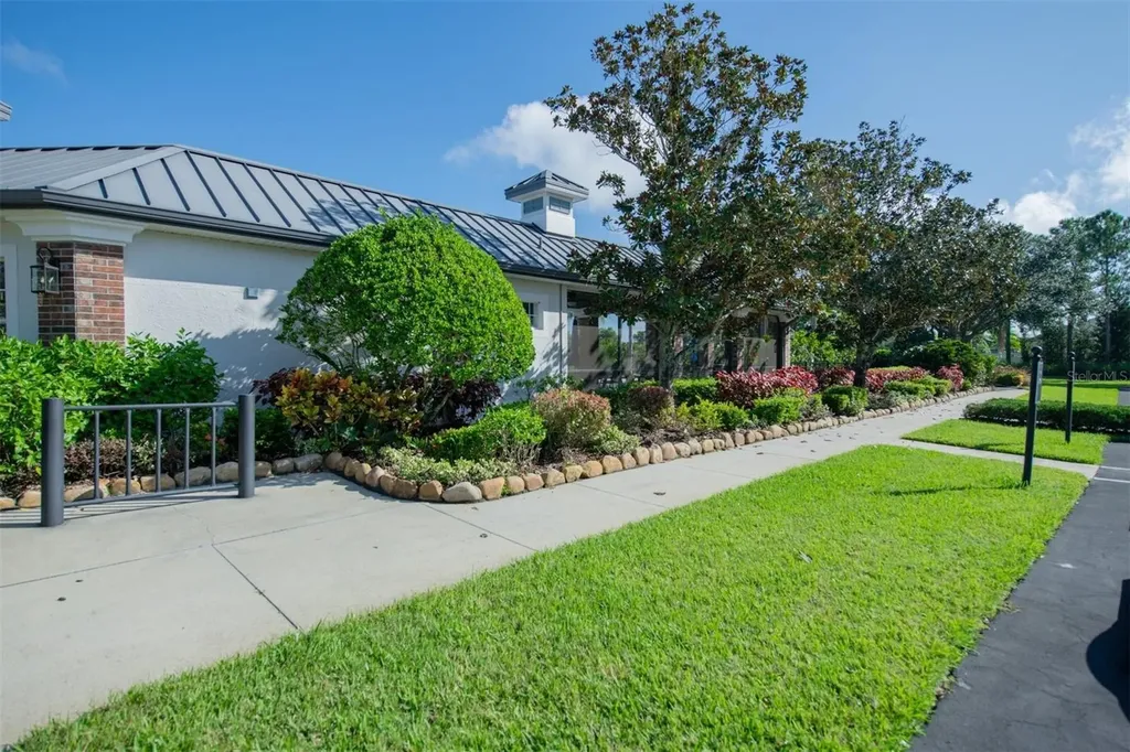 7806 Drayton Circle Bradenton FL 34201