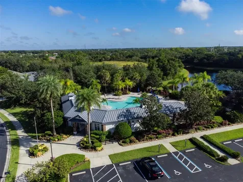 7806 Drayton Circle Bradenton FL 34201