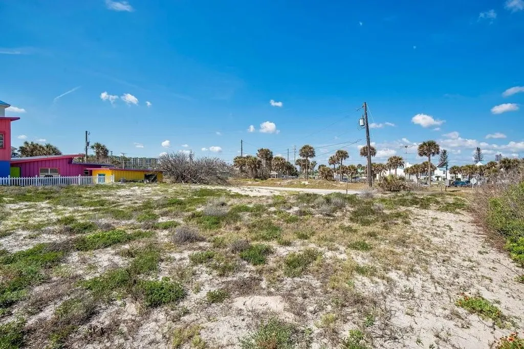 4591 S Atlantic Avenue Port Orange FL 32127