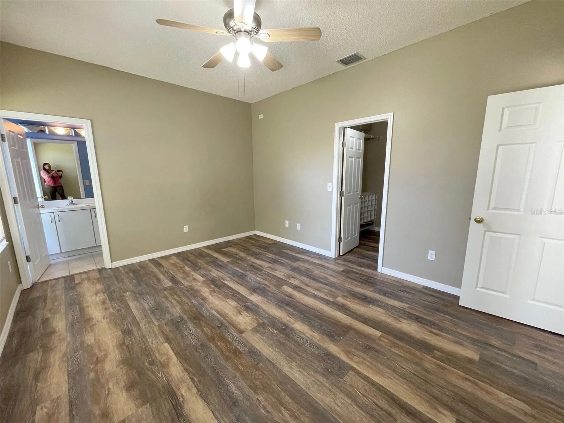 12751 Woodbury Oaks Drive Orlando FL 32828