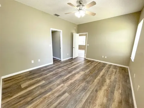 12751 Woodbury Oaks Drive Orlando FL 32828