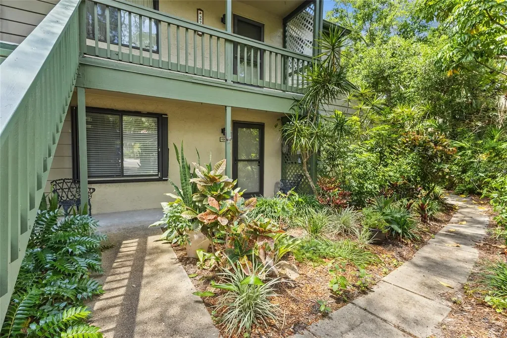 1623 Pelican Cove Road Sarasota FL 34231