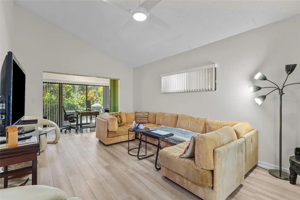 1623 Pelican Cove Road Sarasota FL 34231