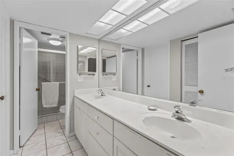 1623 Pelican Cove Road Sarasota FL 34231