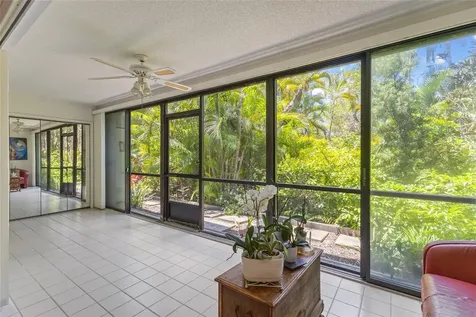 1623 Pelican Cove Road Sarasota FL 34231
