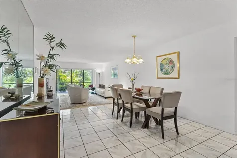 1623 Pelican Cove Road Sarasota FL 34231