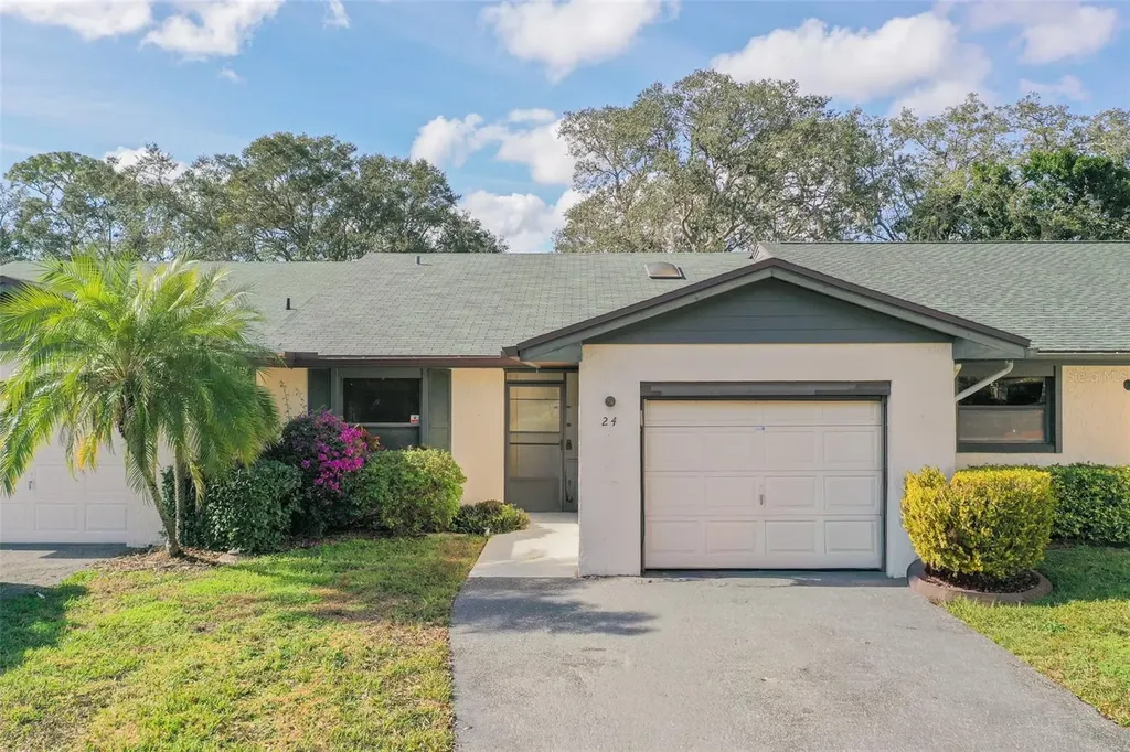 24 Buck Circle Haines City FL 33844
