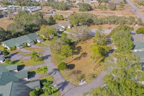 24 Buck Circle Haines City FL 33844