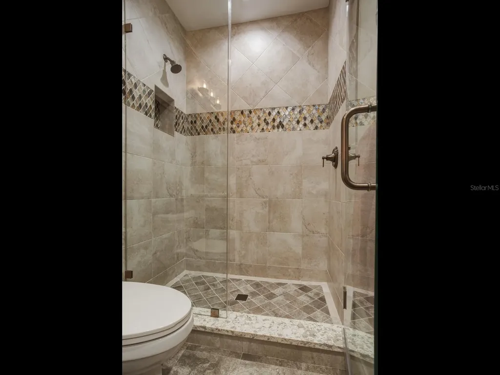 4507 W Watrous Avenue Tampa FL 33629