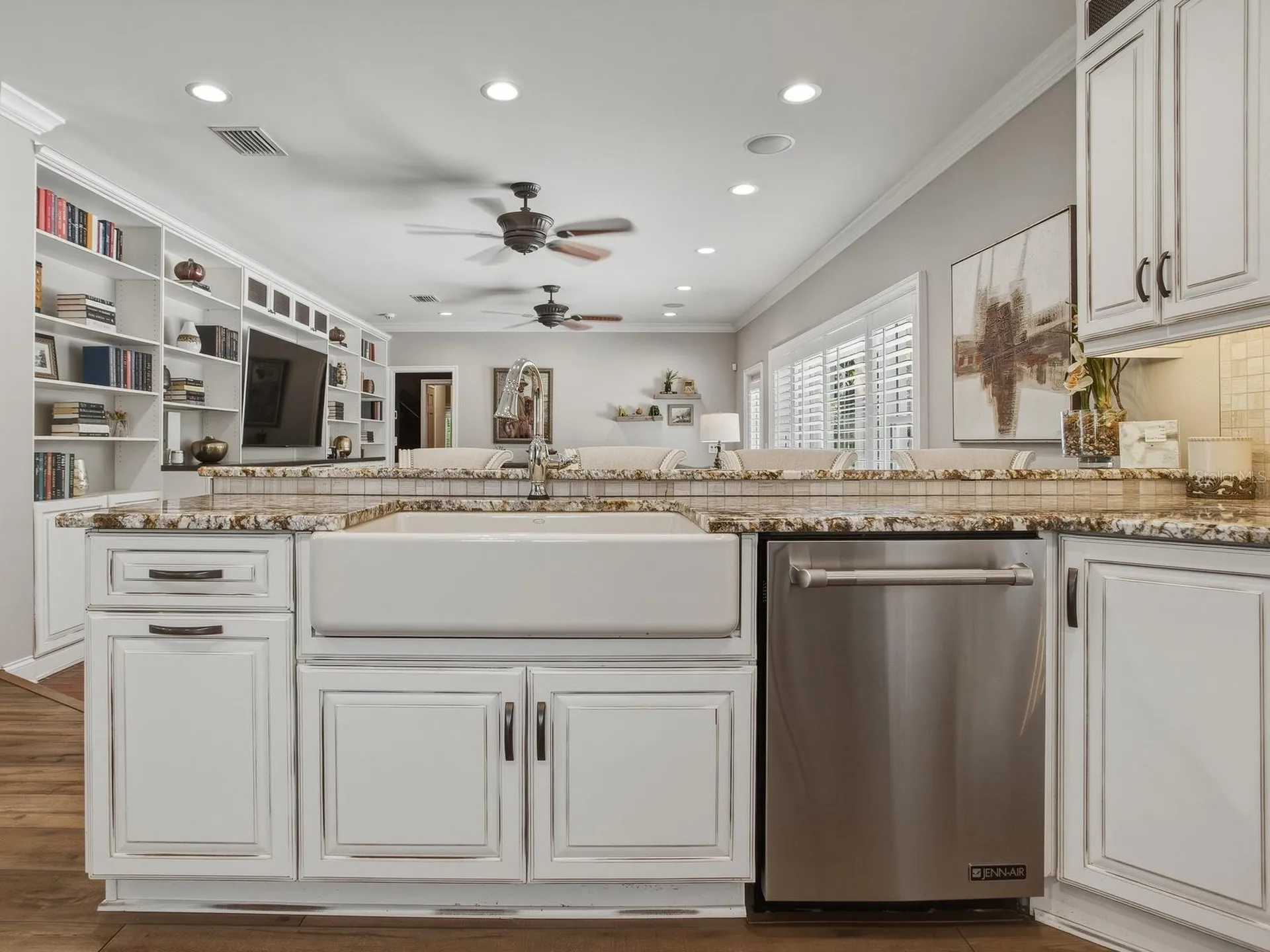 4507 W Watrous Avenue Tampa FL 33629