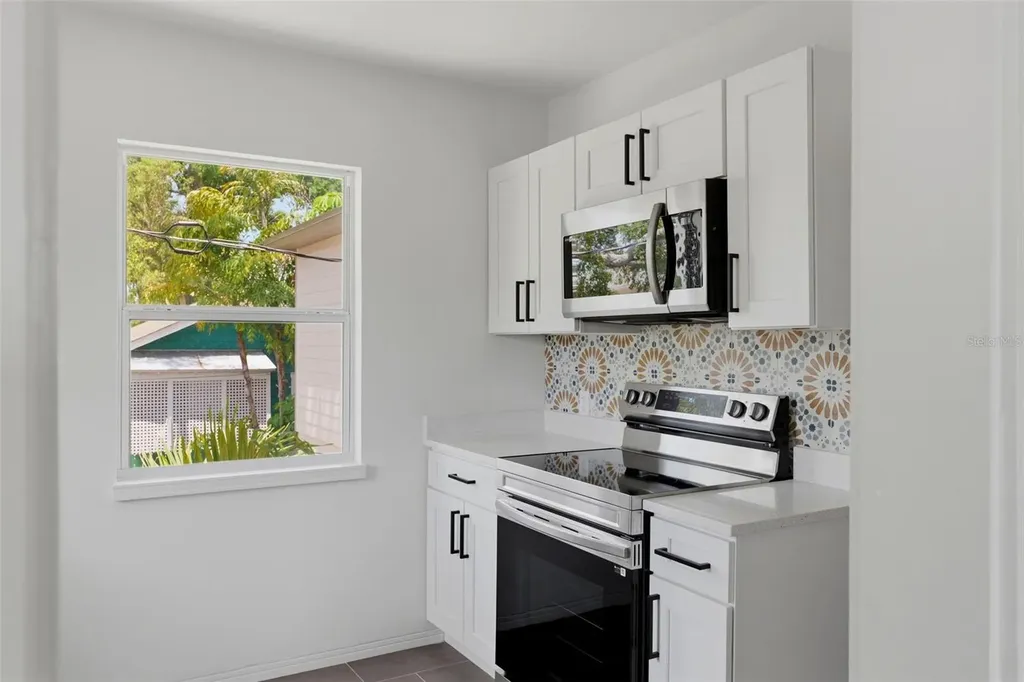 3030 5th Street N St Petersburg FL 33704