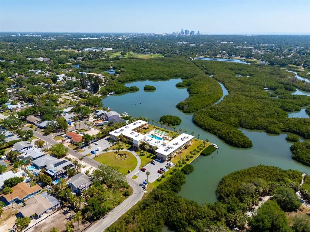 2900 45th Street S Gulfport FL 33711