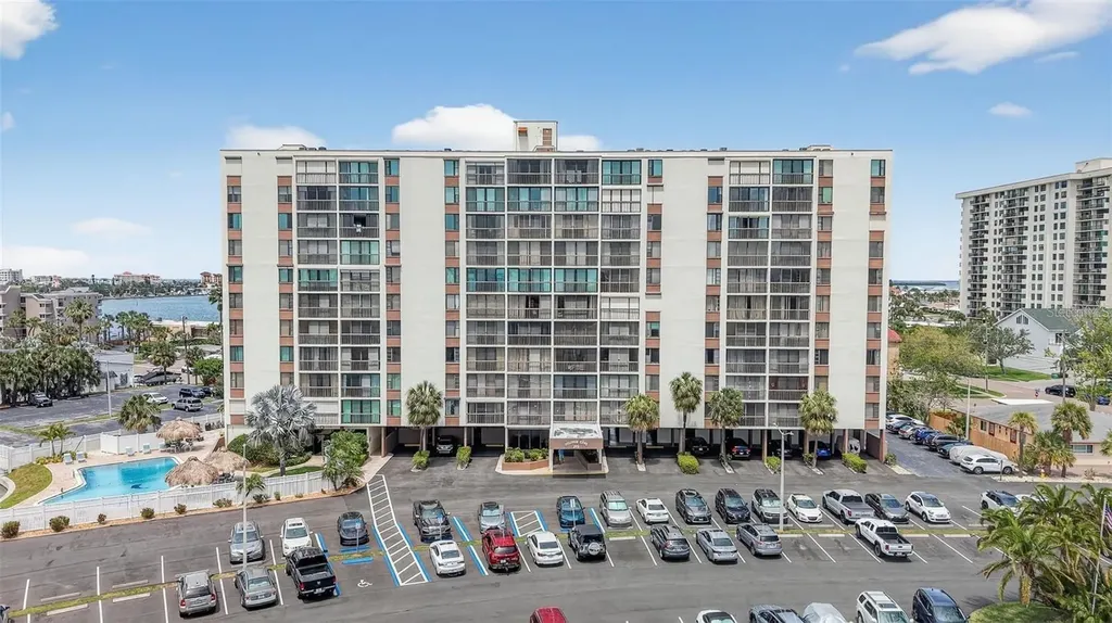 255 Dolphin Point Clearwater Beach FL 33767