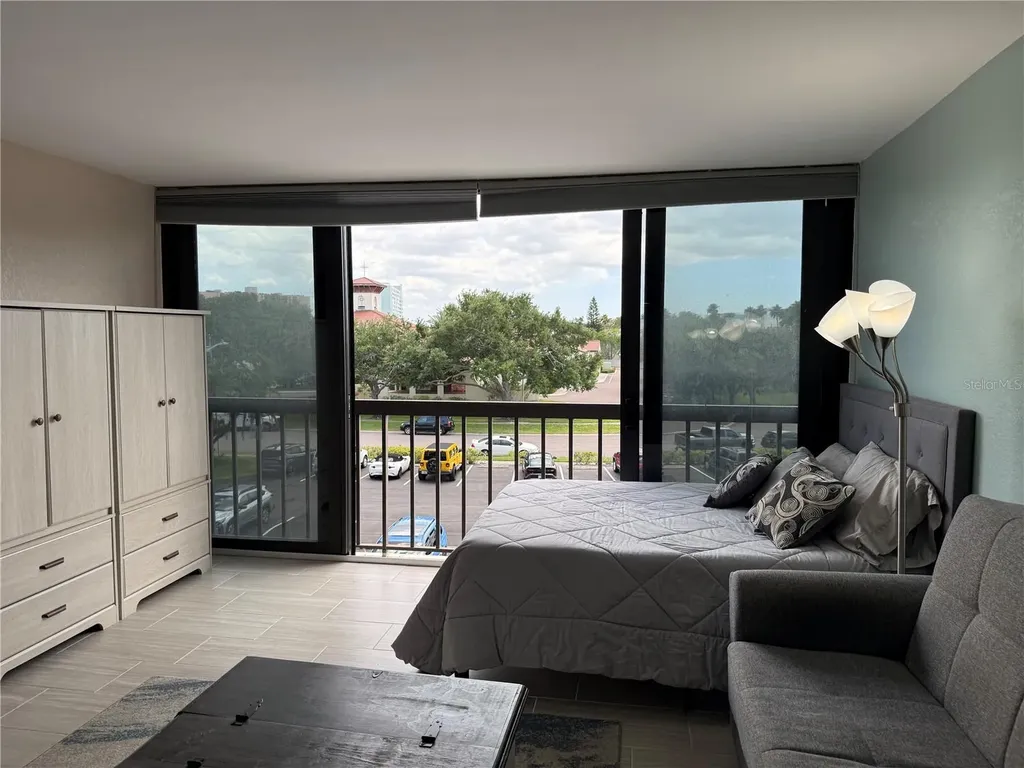 255 Dolphin Point Clearwater Beach FL 33767